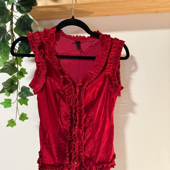 Vintage Ashley O’Rourke Red Ruffled Sleeveless Blouse – Romantic Statement Top - Picture 3 of 4